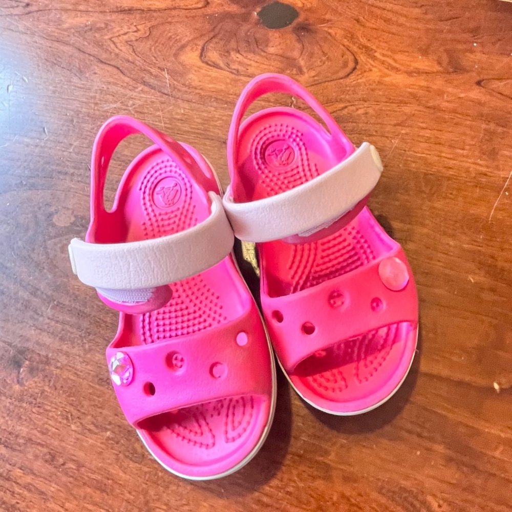 CROCS Kids Pink and Light Pink Sandal-Style Flip Flops